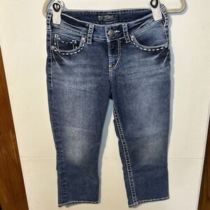 Silver Jeans suki flap capri size 28 jeans indigo denim